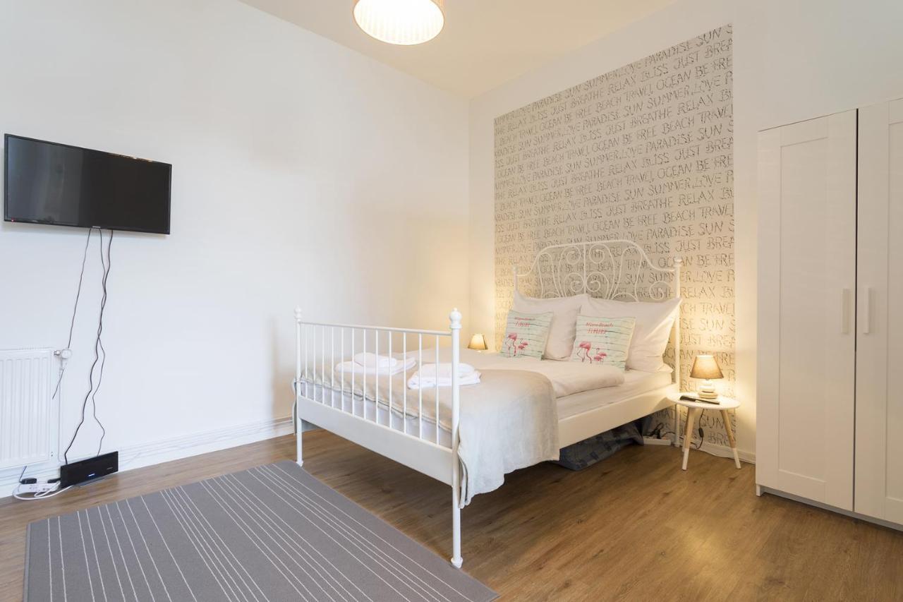 Stylish & Cosy Apartment In Berlin, Wifi ภายนอก รูปภาพ